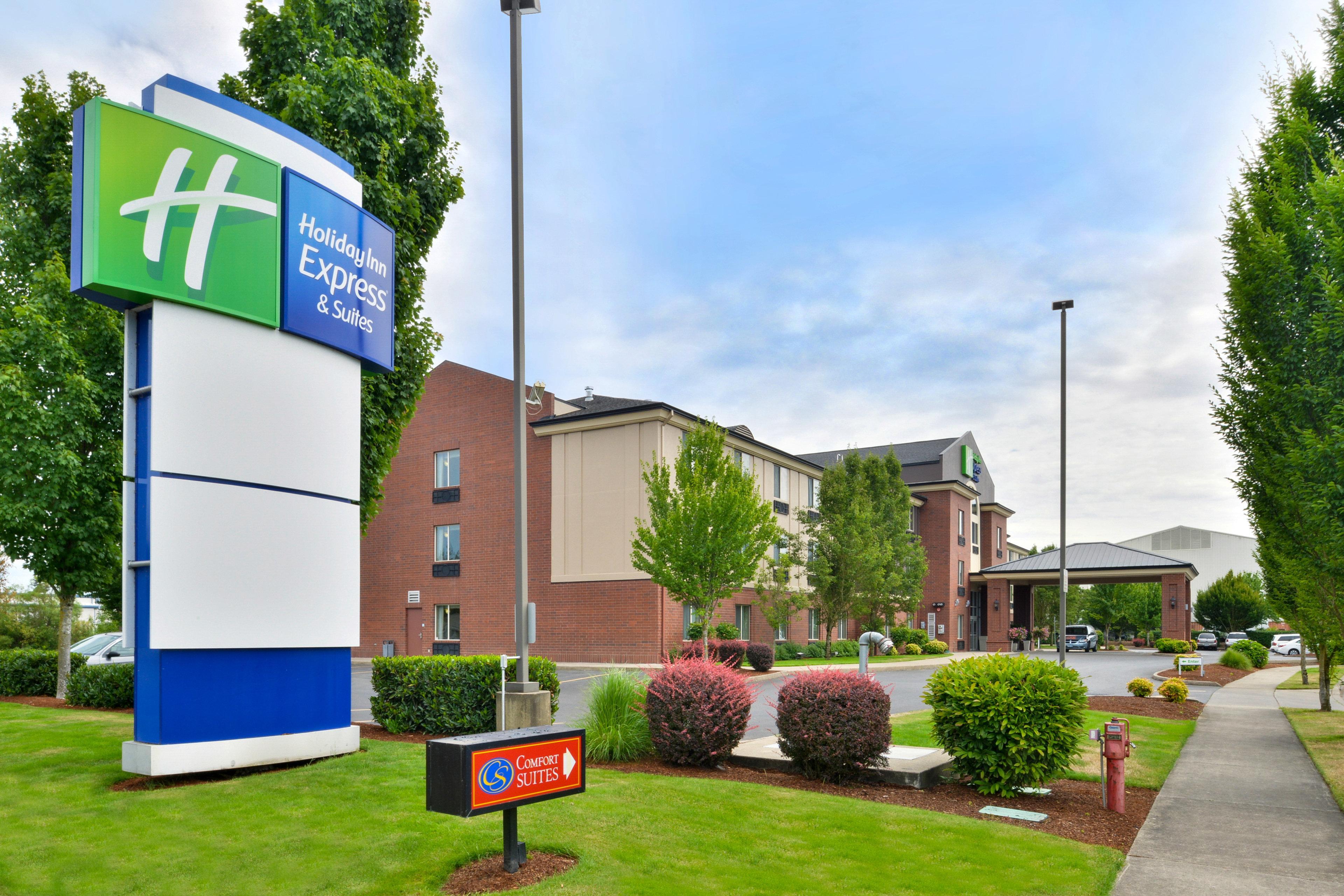 Holiday Inn Express Hotel & Suites Albany By Ihg Εξωτερικό φωτογραφία